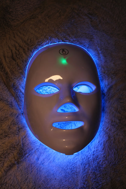 Lumina Mask by Glow Vibe™